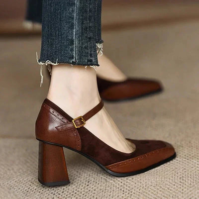 Amber | Florence Classic Pumps