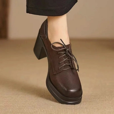 Charlotte | Margot Classic Pumps
