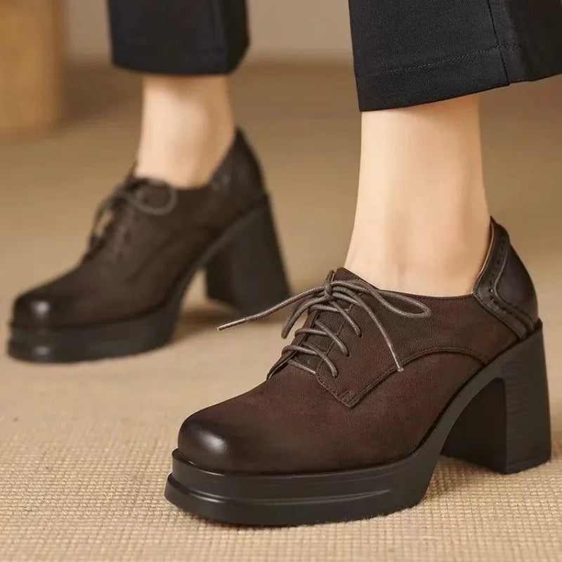 Charlotte | Margot Classic Pumps