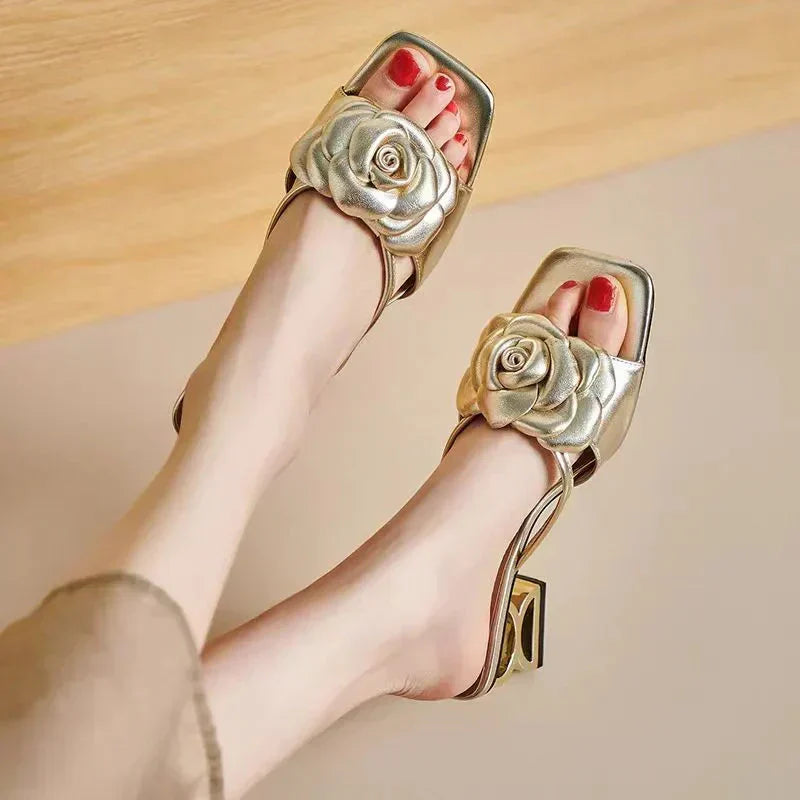 Femke | Dera Floral Sandals