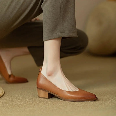 Eva | Helen Classic Pumps