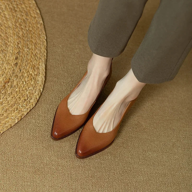 Eva | Helen Classic Pumps