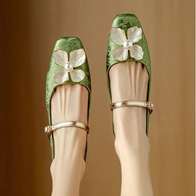 Victoria | Eloise Elegant Pumps